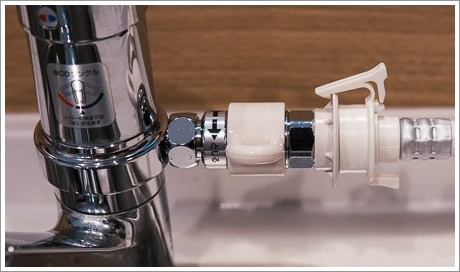 食器洗い機の分岐水栓